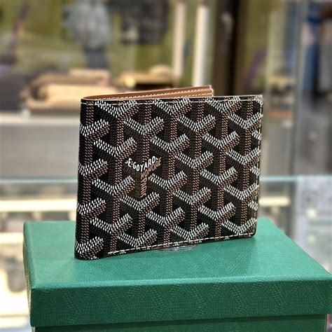 how much is goyard wallet|Goyard wallet price 2023.